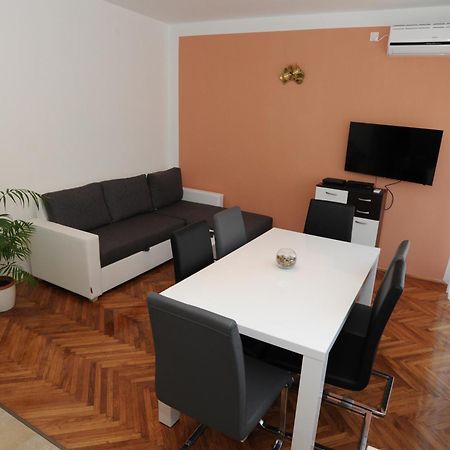 Voshta 2 Bedroom Apartment Zadar Phòng bức ảnh